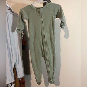 Goumi Sleeper - grow with me